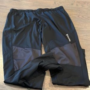 NWT Slim Reebok athletic pants